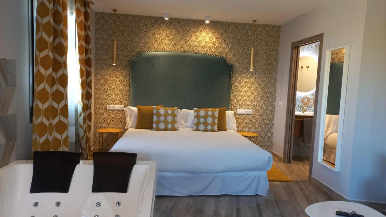 Airen Suites Chinchón Esterno foto